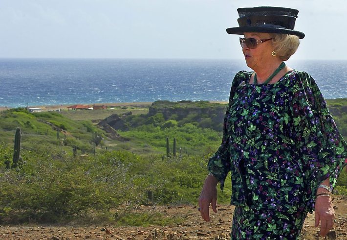 Dutch Royal Family visits Aruba